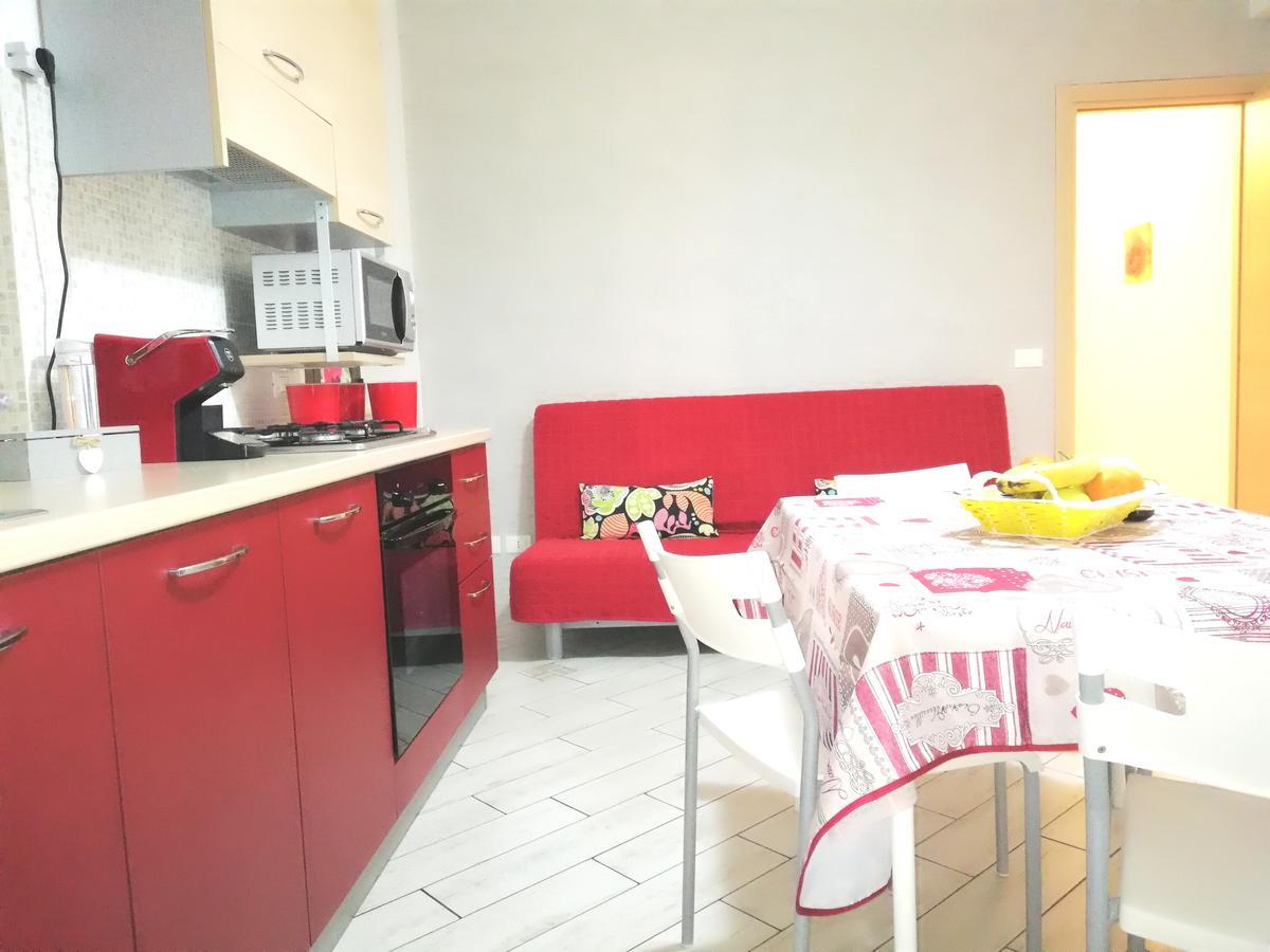 Capo D'Orlando Apartments Eksteriør billede