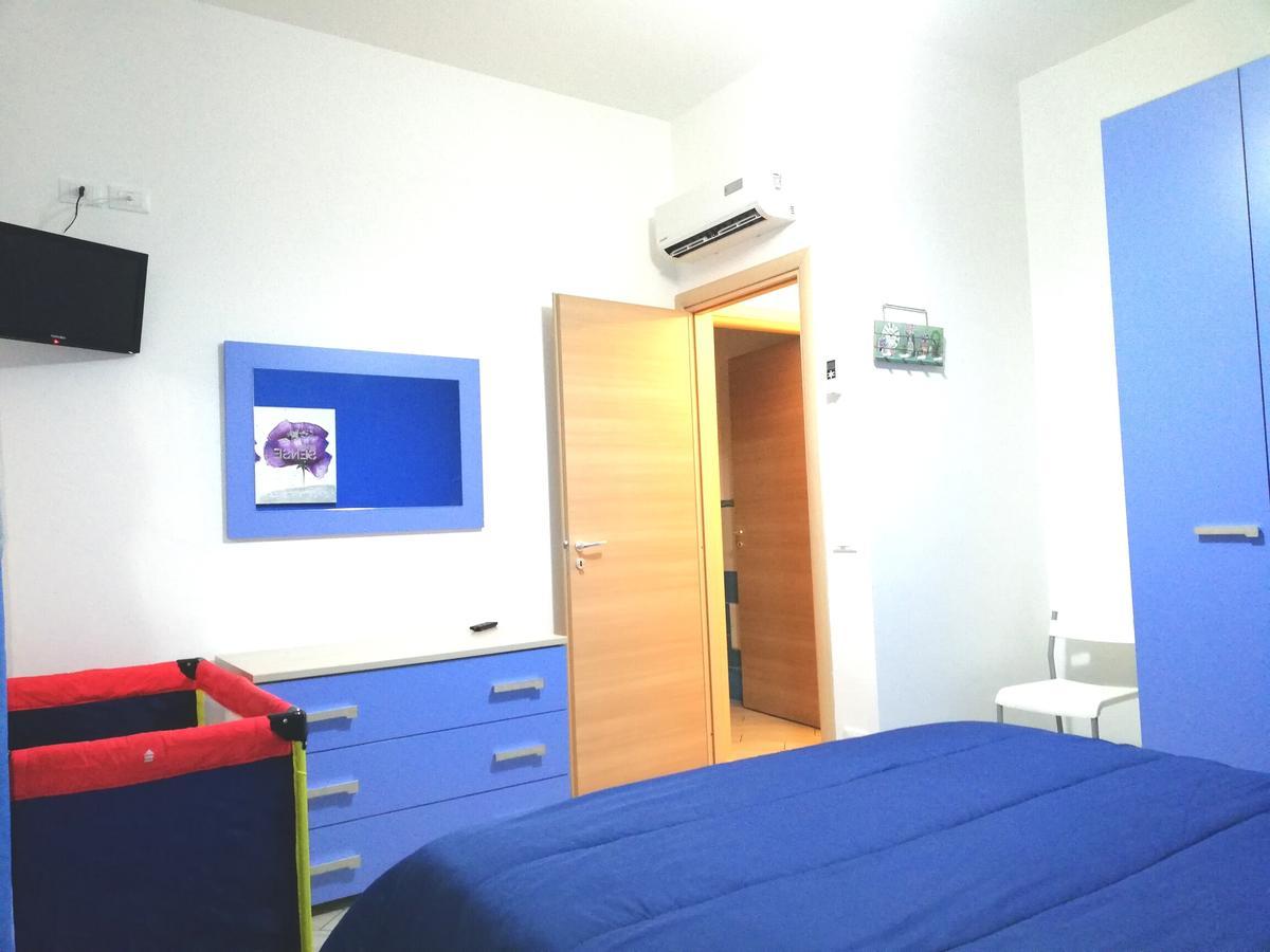 Capo D'Orlando Apartments Eksteriør billede