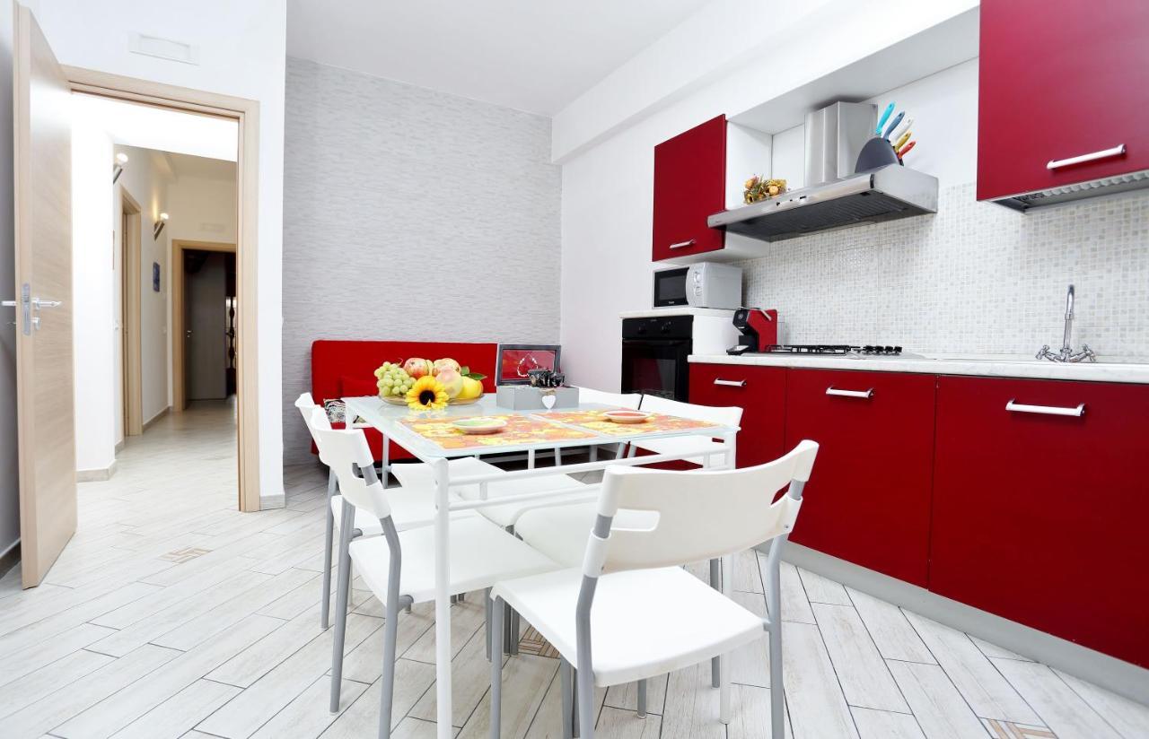 Capo D'Orlando Apartments Eksteriør billede