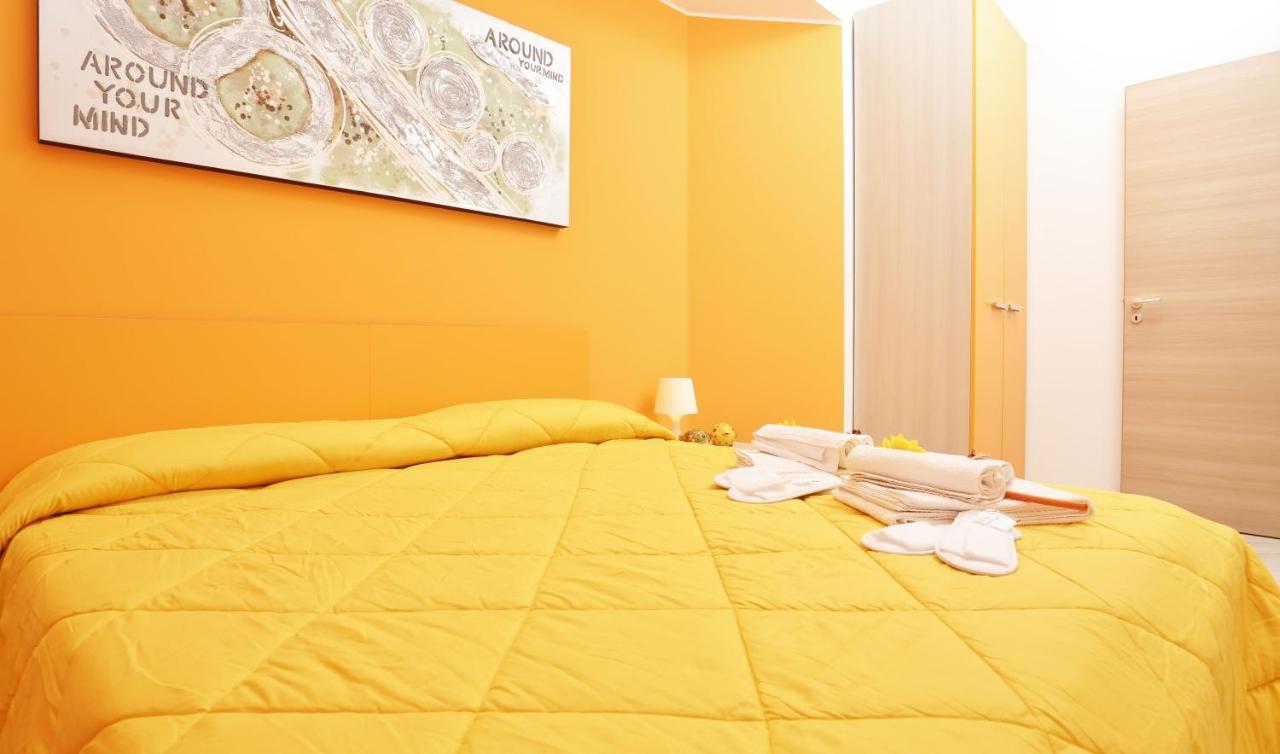 Capo D'Orlando Apartments Eksteriør billede